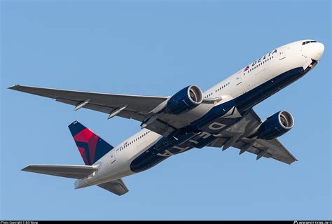 N867da Delta Air Lines Boeing 777 232er Photo By Bill Wang Id