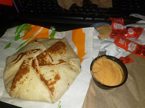 With the taco bell app, you can order and pay ahead, skip our line, get access to new deals and offers, and more. Taco Bell Pro Tip TBPT if you're adding a sauce to an ...
