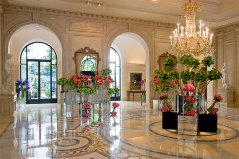 Luxury Hotels In Paris Our Favourites Redkarpettravel