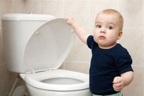 Green Baby Poop What It Means And What To Do Littleonemag