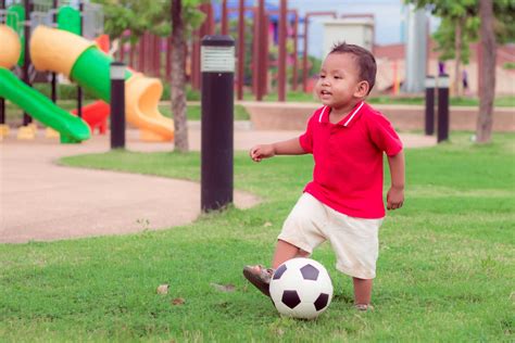 When Do Toddlers Start Kicking Balls Being The Parent