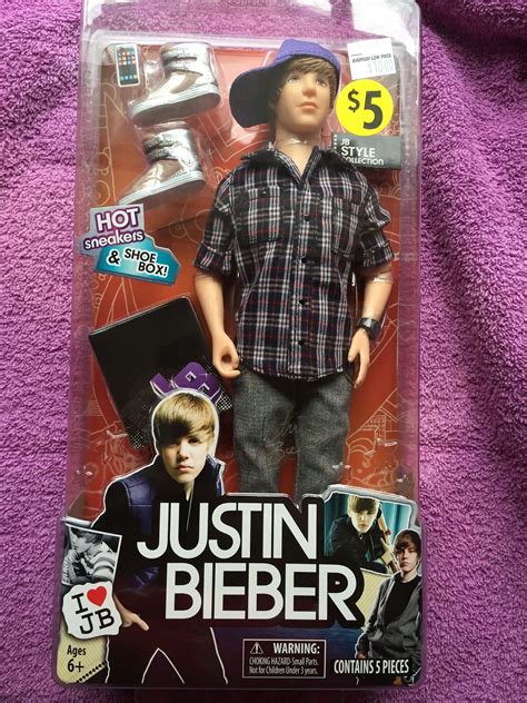 justin bieber five dollar doll for his outfit 1 justin bieber my world justin bieber