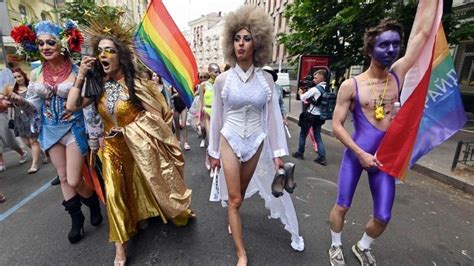 Ukraine Holds Largest Gay Pride Event To Date In Kiev Bbc News
