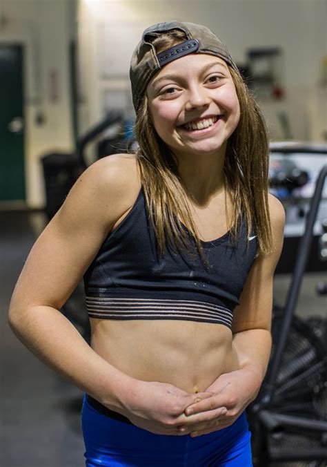 Girl Lifts Weights More Than Adults Twice Her Age Can You Guess How Old She Is Daily Star