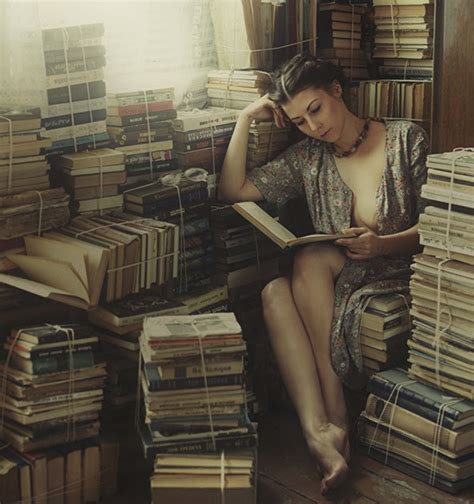 Nude Beside Bookshelf Ng Y Ng T
