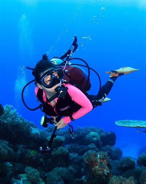 Womens Wetsuit Underwater Lovers Scuba Girl Scuba Diving Snorkeling Mermaids Asian Diving