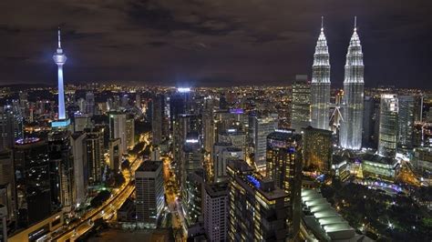 Kuala lumpur to pangkor flights. 15 Best Places To Visit In Kuala Lumpur At Night - OYO ...