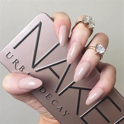 Pin En Nude