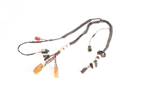 You're ready to remove your front doors! OMIX 56018903 Front Door Wiring Harness for 94-96 Jeep Cherokee XJ | Quadratec