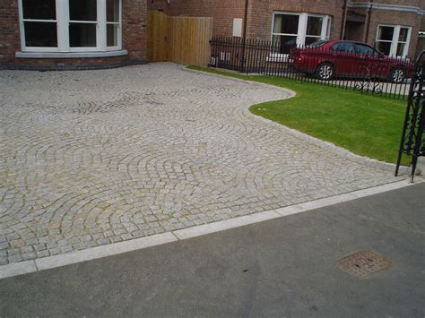 Silver Grey Granite Setts 79s In A Driveway 80x80x80 Cropped