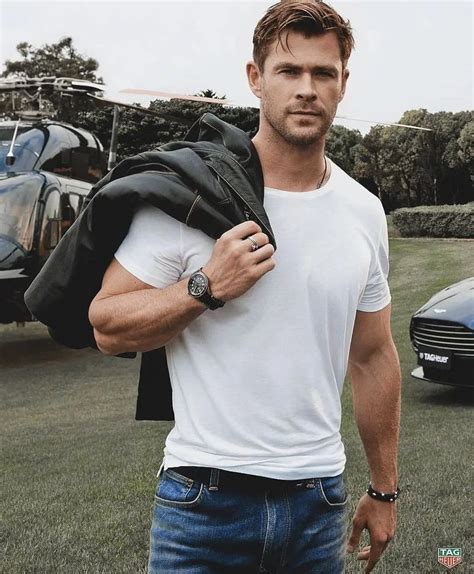 Chris Hemsworth From The Big Picture Todays Hot Photos E Online