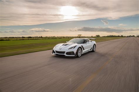 Hennessey Hpe1200 Corvette Zr1 Sounds Amazing On The Dyno Autoevolution