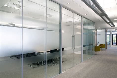 4 reasons frosted glass partitions are beneficial for today s offices