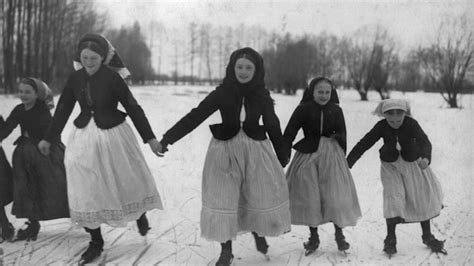 Heres How Kids Enjoyed Snow Days 100 Years Ago Mental Floss