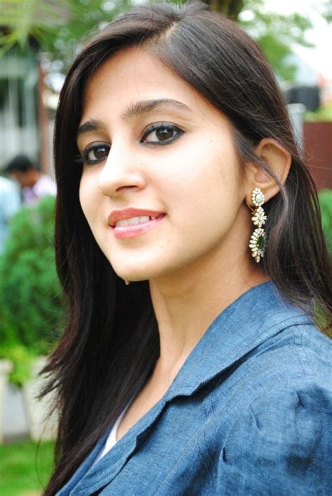 pic masr cute indian college girls pictures 2014