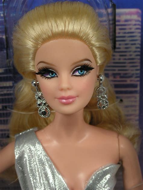 royalty girl 2014 barbie the look city shine cfp35