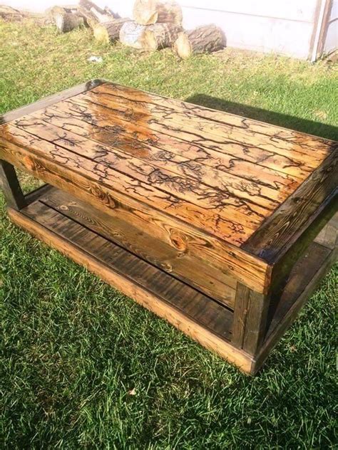 Upcycled Pallet Coffee Table For Outdoor Easy Pallet Ideas