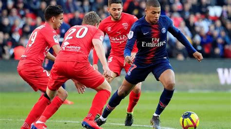 Psg lost leandro paredes, who was replaced by ander herrera, to a thigh injury before landre was sent off for a. Nimes vs PSG Soccer Betting Tips - 9sfjd.com