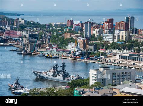 Vladivostok Architecture Hi Res Stock Photography And Images Alamy