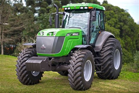 Agrale Presentó Un Tractor De 215 Cv Fabricado En Argentina Maquinac