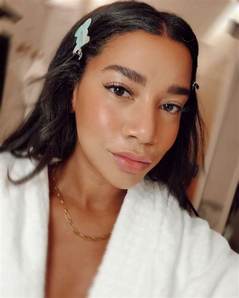 Hannah Fallis Bronfman On Instagram “ive Had Clean Skin Care On Lock