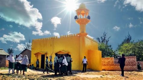 Why Are Kenyas Churches And Mosques Turning Yellow