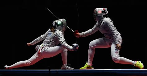 A Guide To Fencings Rules And Scoring Popsugar Fitness Uk