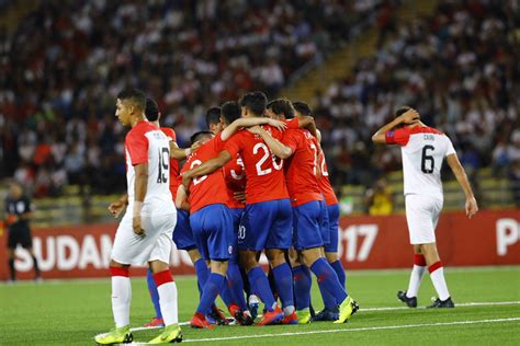 Lea aquí todas las noticias sobre seleccion peru: Selección Chilena Sub 17 venció a Perú y sigue en la cima del hexagonal final del Sudamericano ...