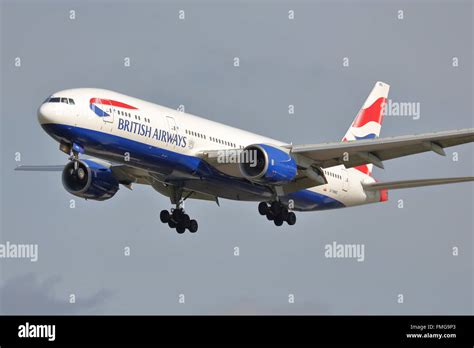 British Airways Boeing 777 200er G Ymmg Landing At Heathrow Airport