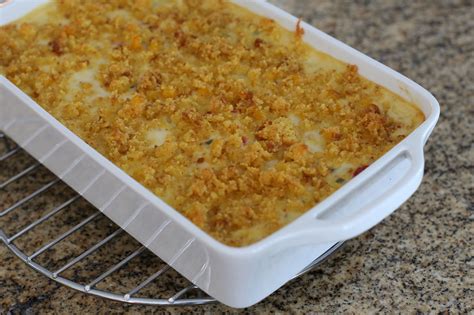 Stir in the milk, bring to a boil and simmer for 10 minutes, stirring occasionally. English Pea Casserole With Cornbread Crumb Topping
