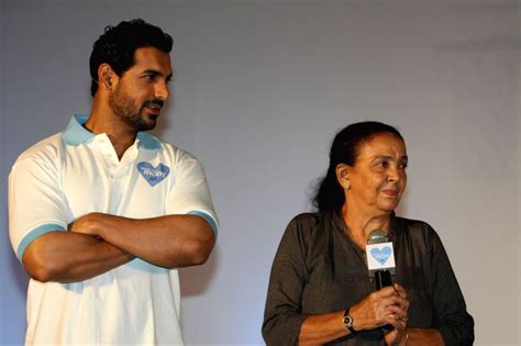 John Abraham With Mom At Thank You Mom Event