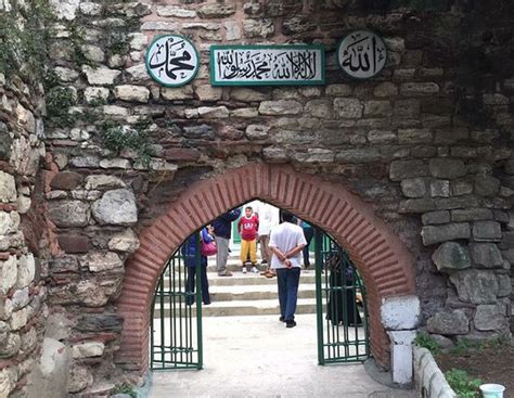 Islamic Religious Sahaba Tombs Tour In Istanbul Estambul Lo Que Se