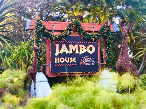Disney Animal Kingdom Lodge Jambo House Top Of The Top Animal Wallpapers