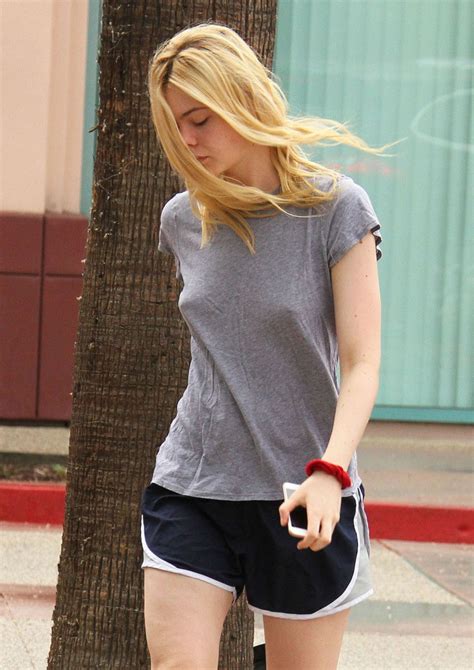Naked Elle Fanning Added 07192016 By Bot