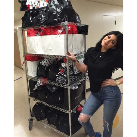 Kylie Jenner Kicks Off 18th Birthday Weekend Details And Photo