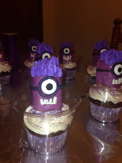 Purple Minions Cupcakes