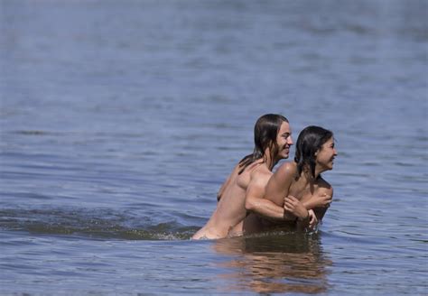 Sauvies Island Nude Modeling Porn Photo