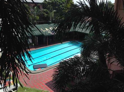 Orchid inn is a member of the orchids resorts group that has been known in delivering superior quality of accommodation and hotel experience. Nice pool place Orchid Inn Resort Angeles City - Primo Venues