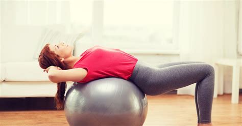 Using An Exercise Ball To Rehab Your Back