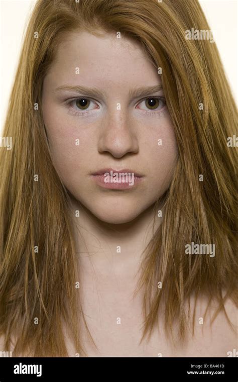 Girls Red Hairy Gaze Camera Portrait Series Broached People Teenagers 10 15 Years 13 Years Long
