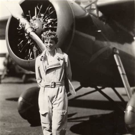 In 1932earhart Becomes The First Woman To Fly Solo Across The Atlantic