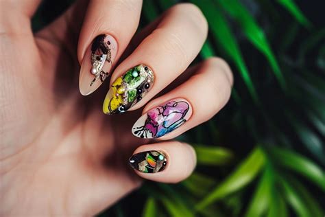 35 Freestyle Nail Designs For Those Who Dare To Be Different Luxe Luminous