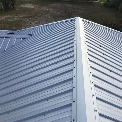 Why You Should Invest In A Corrugated Metal Roof For Your Business