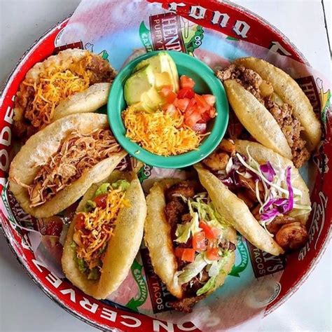 Henry S Puffy Tacos San Antonio Xtreme Foodies The World S Essential Eats Curated By Local
