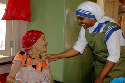Missionaries Of Charity Care For The Dying In Nepals Holiest Temple