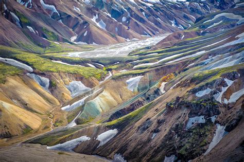 7 Reasons To Visit Iceland This Year