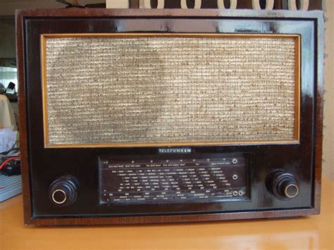 Telefunken Super 1s64 Wk 1942 Antique Radio Tube Radio Vintage