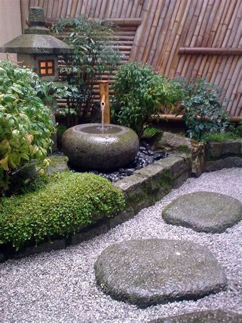 3 Modern Tiny Garden Ideas In 2020 Small Japanese Garden Japanese