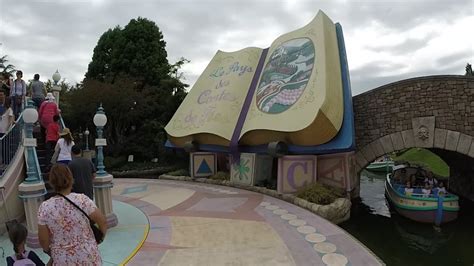 Disneyland Paris Le Pays Des Contes De Fees On Ride Storybookland