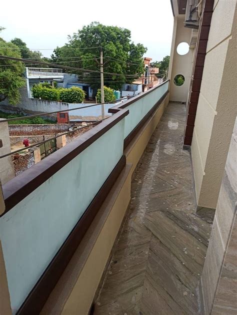 Exterior Bar Aluminum Balcony Railing At Rs 250kg In New Delhi Id